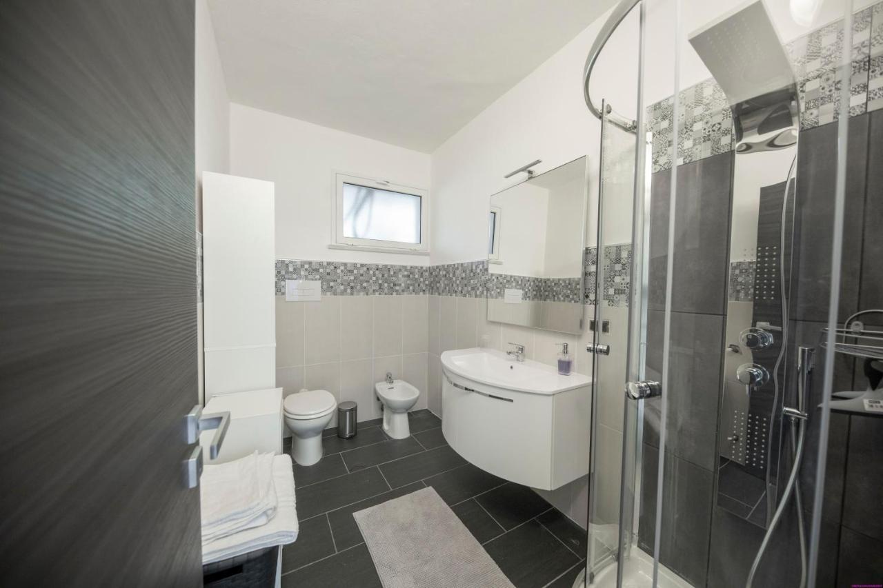 Appartamento 8 Pax In Villa Francesca Sicily Sul Mare Casteldaccia Eksteriør billede