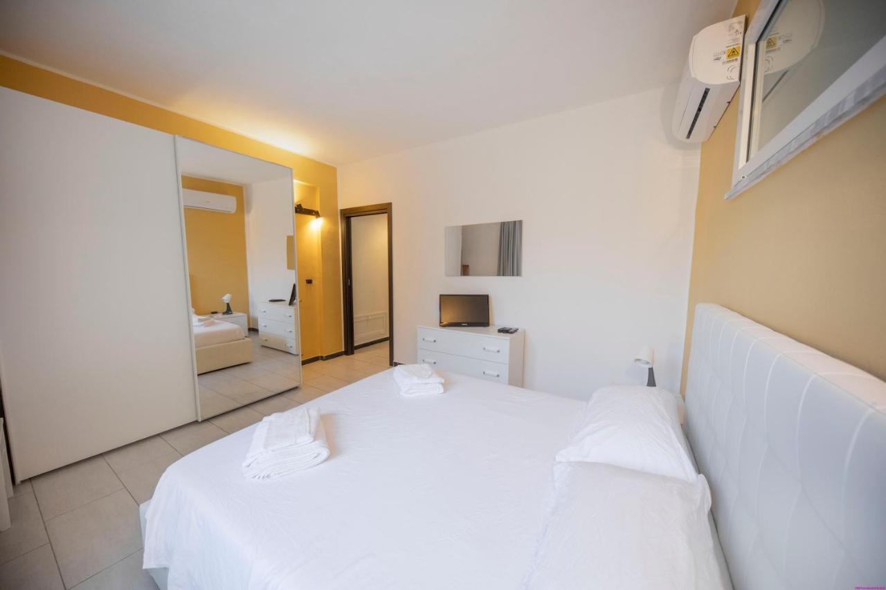 Appartamento 8 Pax In Villa Francesca Sicily Sul Mare Casteldaccia Eksteriør billede