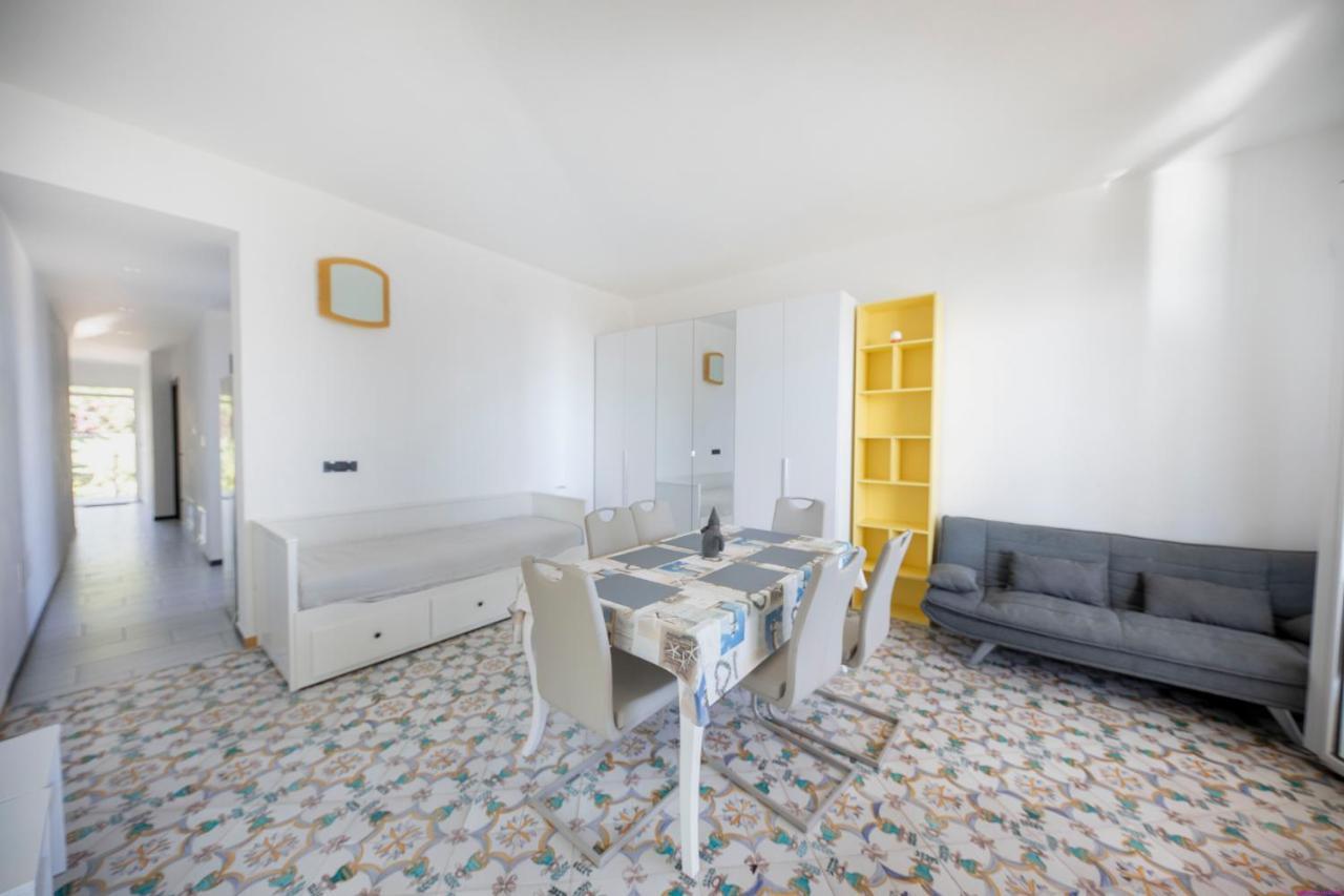 Appartamento 8 Pax In Villa Francesca Sicily Sul Mare Casteldaccia Eksteriør billede